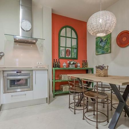 הוילה סביליה Fam Sevillian Townhouse מראה חיצוני תמונה